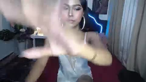 Pau online show from 01.29.25
