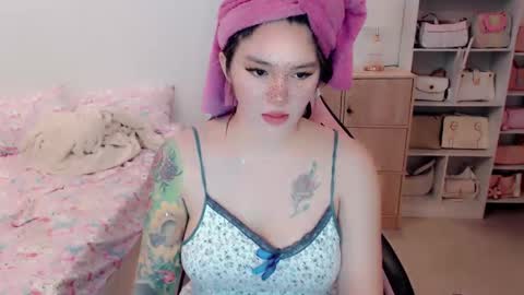 Snapshot of urbabymonica chatting on 02.06.25 MONICA DEMONYETA online show from 02.06.25