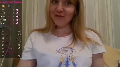 urbadkitty online show from 03.06.25
