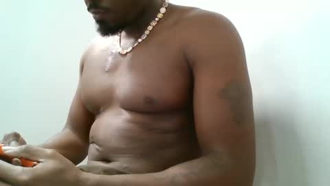 UrbanDicc online show from 01.14.25