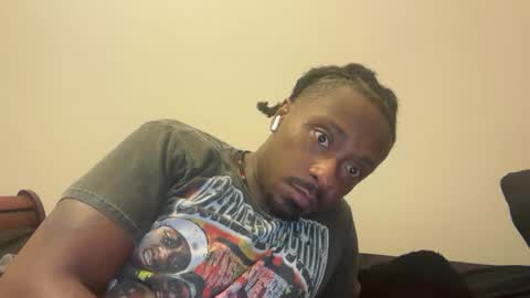 Snapshot of urbandick5 chatting on 09.23.25 urbandick5 online show from 09.23.25