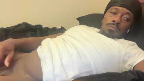 Snapshot of urbandick5 chatting on 10.03.25 urbandick5 online show from 10.03.25