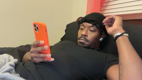 Snapshot of urbandick5 chatting on 10.06.25 urbandick5 online show from 10.06.25