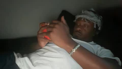 Snapshot of urbandick5 chatting on 11.17.25 urbandick5 online show from 11.17.25