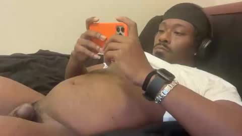 Snapshot of urbandick5 chatting on 11.23.25 urbandick5 online show from 11.23.25