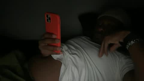 Snapshot of urbandick5 chatting on 12.05.25 urbandick5 online show from 12.05.25