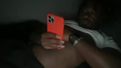 Snapshot of urbandick5 chatting on 12.19.25 urbandick5 online show from 12.19.25