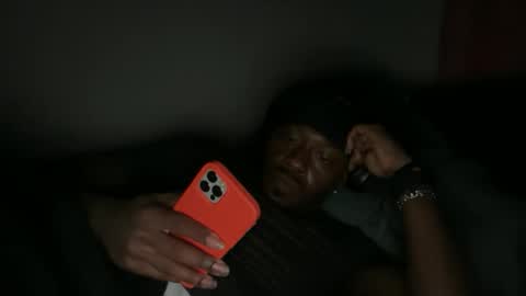 Snapshot of urbandick5 chatting on 12.22.25 urbandick5 online show from 12.22.25