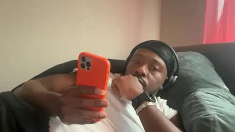 Snapshot of urbandick5 chatting on 01.18.26 urbandick5 online show from 01.18.26