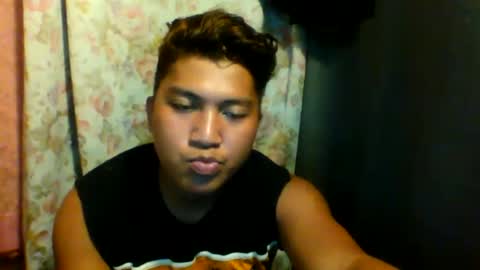 Snapshot of urcockie_benedick chatting on 10.22.25 urcockie_benedick online show from 10.22.25