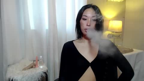urcrushnextdoor_ online show from 01.27.25