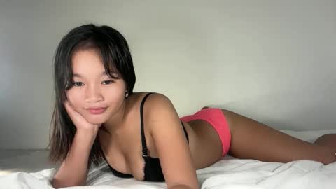 Snapshot of urcute_pinay chatting on 05.12.26 sai online show from 05.12.26