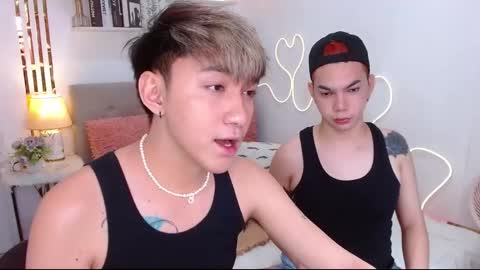 Snapshot of urdeityoflove_ chatting on 09.23.25 rose and khristine online show from 09.23.25