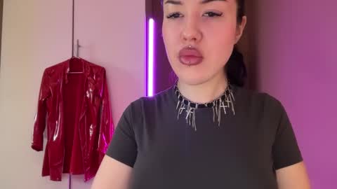 Margo online show from 11.20.25