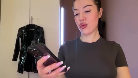 Margo online show from 12.02.25