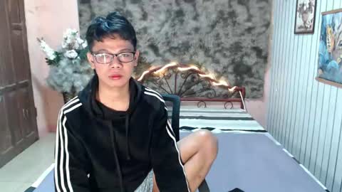urdreamboy_doms online show from 06.21.26