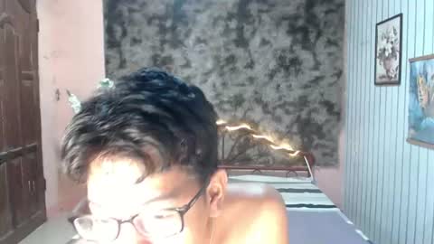 Snapshot of urdreamboy_doms chatting on 07.27.26 urdreamboy_doms online show from 07.27.26