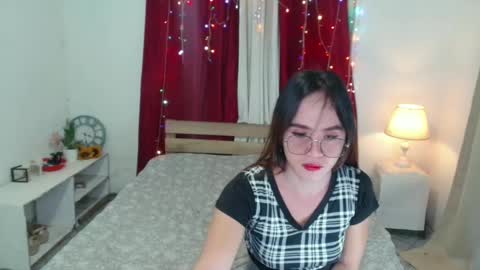 ANNIKA online show from 03.06.25