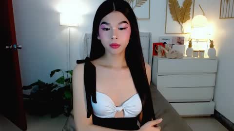 Im your doll maica online show from 01.25.25