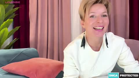 Jenny online show from 12.14.24