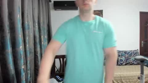 UrGymCrush online show from 10.08.25