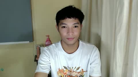 Snapshot of urhotethanxx chatting on 10.12.25 Ethan online show from 10.12.25