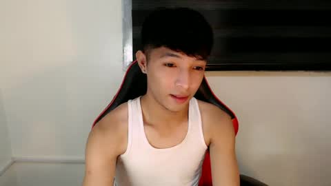 Snapshot of urhotethanxx chatting on 06.22.26 Ethan online show from 06.22.26