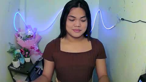 urhottie_bella online show from 09.10.25