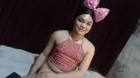 urhottie_bella online show from 03.09.26