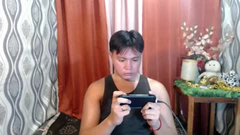Snapshot of urhunky_ivan chatting on 12.27.24 urhunky_ivan online show from 12.27.24