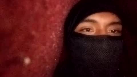 Uriel sgueme en ig  online show from 12.02.24