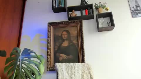 urimare_south online show from 04.15.26