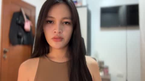 Snapshot of urkatiecookie chatting on 09.29.25 Amira online show from 09.29.25