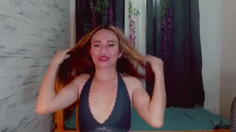 urlovely_che online show from 02.11.26