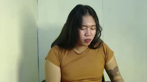 Sofie online show from 10.04.25