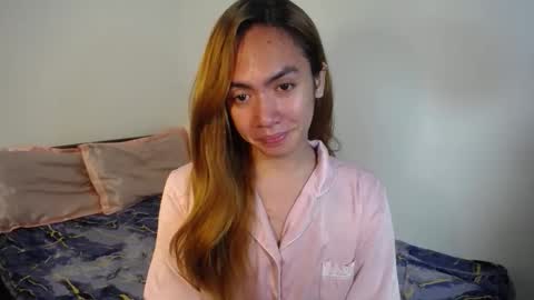 Snapshot of urlovelypinayxxx chatting on 10.12.25 MIYA online show from 10.12.25