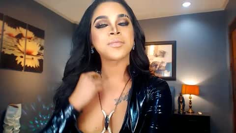 UrMajestyTyra online show from 02.26.25