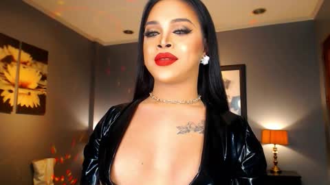 UrMajestyTyra online show from 02.19.26