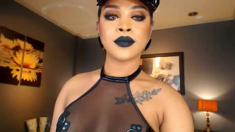 UrMajestyTyra online show from 03.06.26