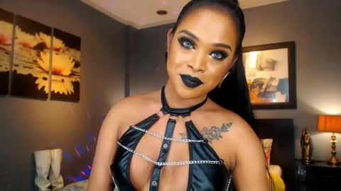 UrMajestyTyra online show from 03.16.26