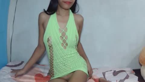 It me SHELLA  online show from 02.19.26
