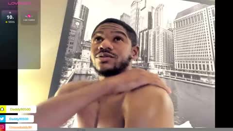 Snapshot of urnewdaddy90 chatting on 01.04.25 Big Daddy online show from 01.04.25