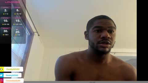 Snapshot of urnewdaddy90 chatting on 01.12.25 Big Daddy online show from 01.12.25