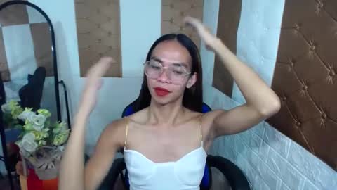 urpinay_cassy online show from 12.24.24