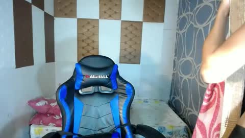 urpinay_cassy online show from 01.29.25