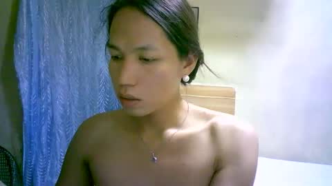 queen julia not into CHEAPGUY online show from 02.08.25