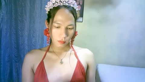 queen julia not into CHEAPGUY online show from 02.20.25