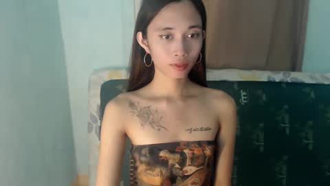 Snapshot of urpinaymica69 chatting on 01.03.25 mica online show from 01.03.25