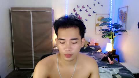 urpinoy_cummer online show from 04.01.26