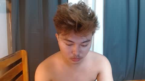 urpinoyjohnx online show from 09.28.25